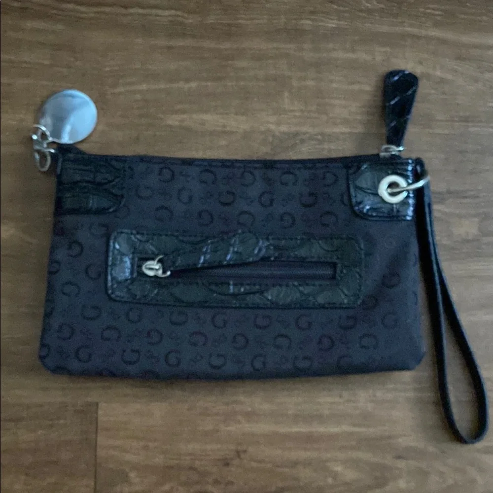 Guess Black Signature G Logo Wristlet